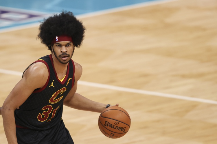 騎士主帥：球隊傾向去年夏天得到Jarrett Allen，但直到哈登交易才有了結果-黑特籃球-NBA新聞影音圖片分享社區
