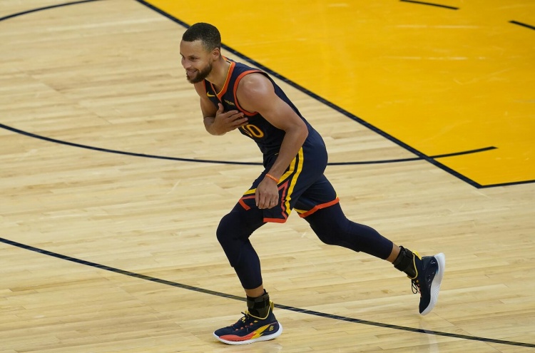 Damion Lee：我們球隊中有一名歷史前75，甚至是前10級別的球員-黑特籃球-NBA新聞影音圖片分享社區