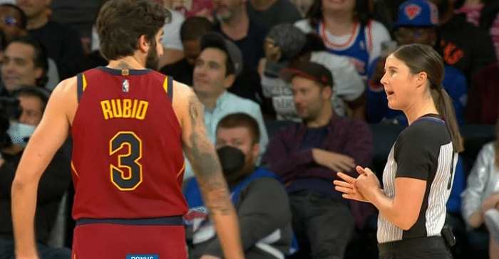 金童歸位！Rubio爆砍37+10+8顆三分迎生涯之夜，詹姆斯：他已經打瘋了！（影）-黑特籃球-NBA新聞影音圖片分享社區