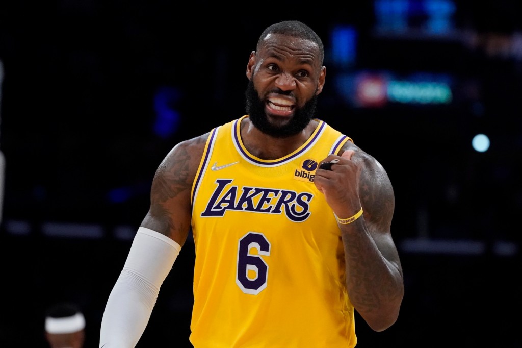 Lakers&#39; LeBron James misses Thunder game with abdominal strain – Orange  County Register