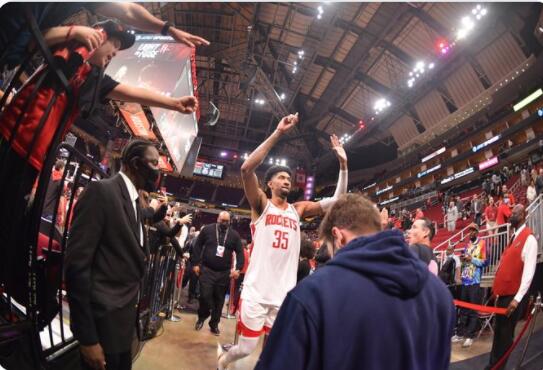 火箭15連敗後獲6連勝,創造北美四大聯賽歷史-黑特籃球-NBA新聞影音圖片分享社區