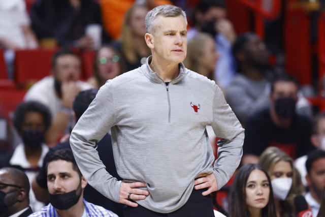 NBA官宣!公牛兩場比賽正式延期舉行,球隊只剩8名球員能上場太慘了-黑特籃球-NBA新聞影音圖片分享社區