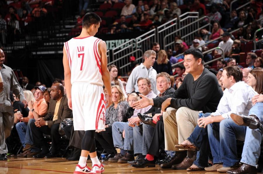 為什麼NBA球員會這麼容易破產?林書豪採訪揭秘:100%還沒有到手就蒸發64%了!-黑特籃球-NBA新聞影音圖片分享社區