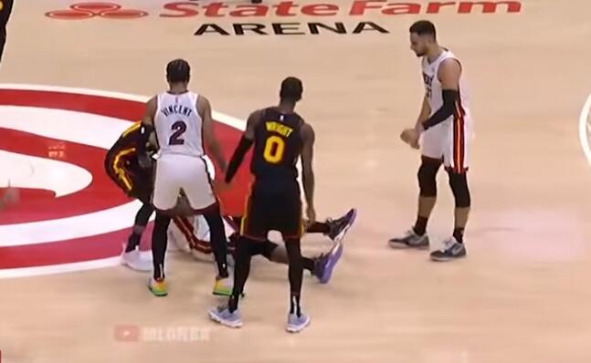 【影片】一個球權玩命搶！Butler抄截吹楊，楊為奪回球拖著前者走，Butler順勢送上小拳拳！-黑特籃球-NBA新聞影音圖片分享社區