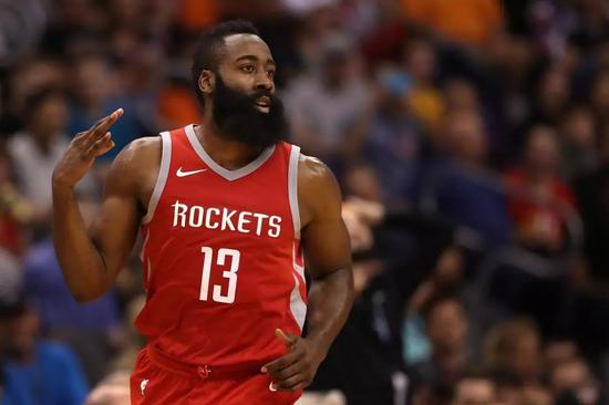 【一起學打球】哈登招牌無解武器!學會這一招夠用了!-黑特籃球-NBA新聞影音圖片分享社區