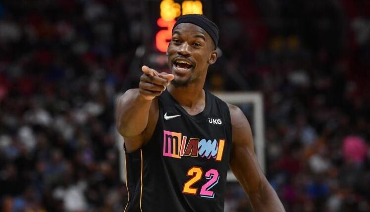 鐵漢能繡花!Butler談特殊技能:給咖啡拉花,我非常在行的!-黑特籃球-NBA新聞影音圖片分享社區