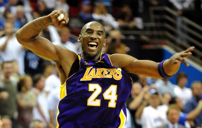 【影片】NBA75週年典禮湖人七大巨星合影留念,七人中間空了一個位置,這是為科比而留!-黑特籃球-NBA新聞影音圖片分享社區