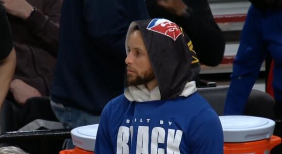 今夜化身「發牌柯」!柯瑞低調18分卻貢獻14助攻,不看人傳球+全場長傳太帥!(影)-黑特籃球-NBA新聞影音圖片分享社區