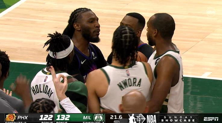 【影片】Crowder和Portis發生口角！Ibaka從板凳席直接衝上場，「嚇」退了Crowder！-黑特籃球-NBA新聞影音圖片分享社區