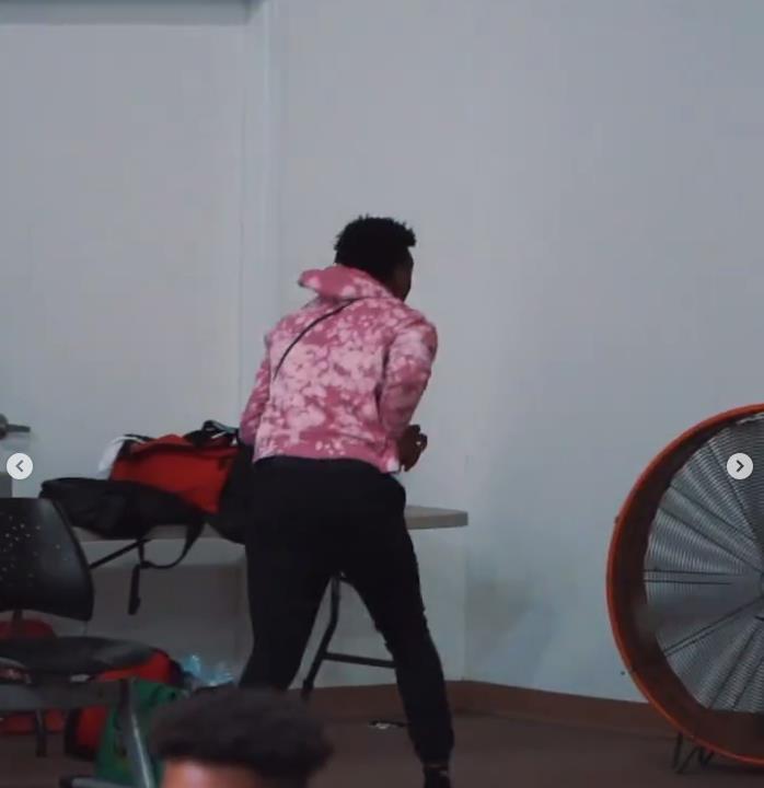 NBA / 【影片】歐洲步+風車灌籃!詹皇14歲小兒子進化了,等不了Bronny可以等他?-黑特籃球-NBA新聞影音圖片分享社區
