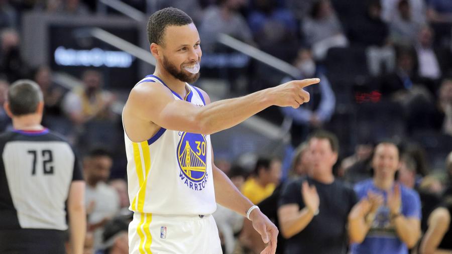 Stephen Curry surprises viral crying Warriors fan with tickets, pregame  meeting | Sporting News