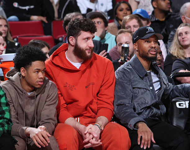 NBA / 不打了!宣佈收回全部主力,提前放棄,本賽季第一支擺爛的球隊誕生!-黑特籃球-NBA新聞影音圖片分享社區