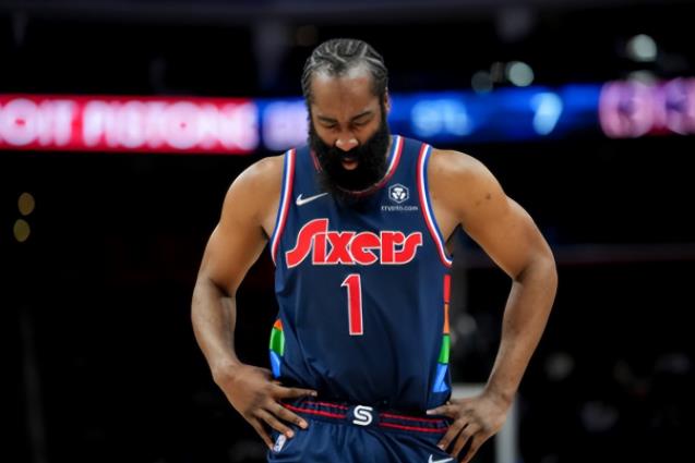 NBA / 哈登低迷狀態引熱議!交易後五場比賽不足20分,末節場均得分僅排第五,名嘴:關鍵時刻他太差了!-黑特籃球-NBA新聞影音圖片分享社區