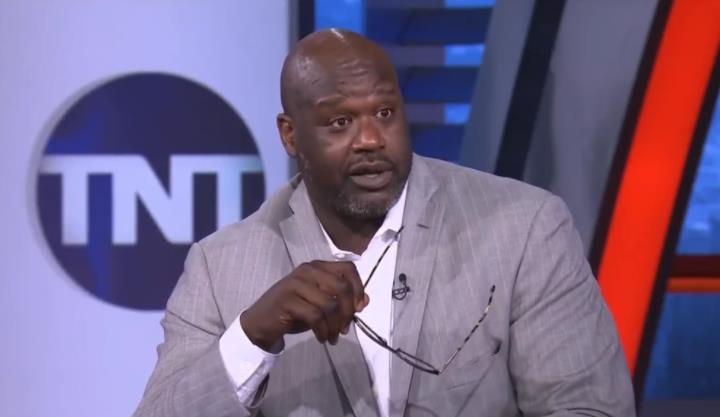 球迷失望提前退場!湖人附加賽資格幾乎無望,一眉哥豪言「五連勝」成笑柄?-黑特籃球-NBA新聞影音圖片分享社區