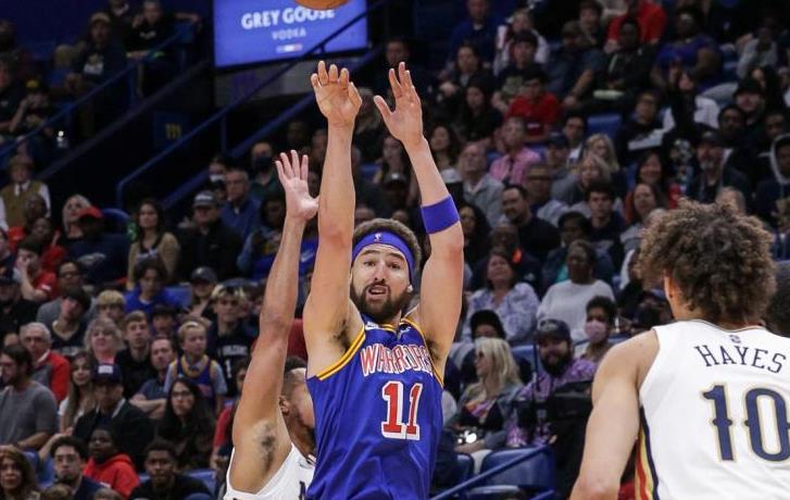 NBA / 佛祖模式開啟!湯神末節5分鐘轟15分41分,連續無視對手防守飚三分!勇士官方:場均20+收官!(影)-黑特籃球-NBA新聞影音圖片分享社區
