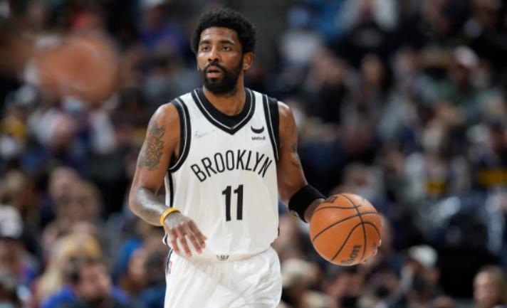 NBA / 遭球迷狂噓!厄文末節狂飆18分險造大逆轉,狂轟39分讓詹姆斯為他瘋狂:年輕的上帝!(影)-黑特籃球-NBA新聞影音圖片分享社區