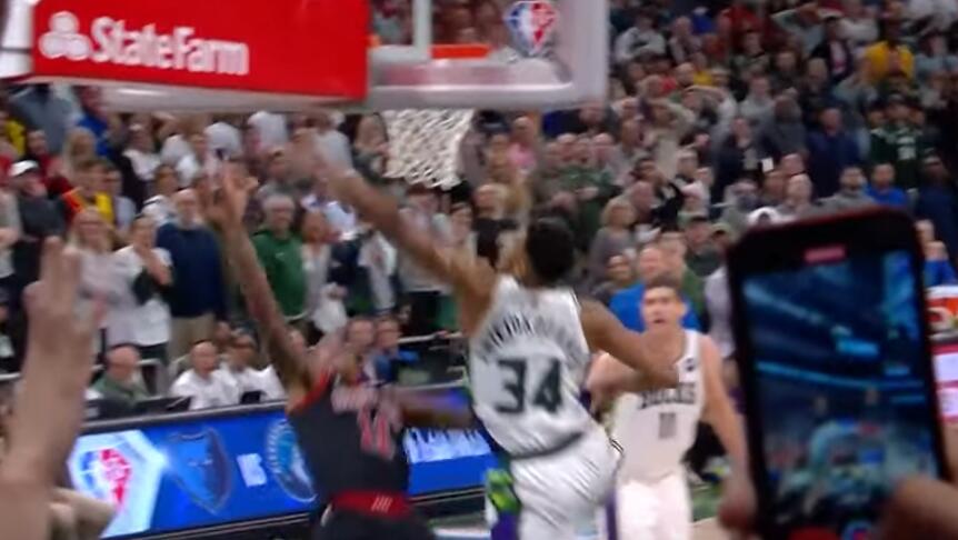 NBA / 【影片】關鍵上籃+致勝防守!一攻一防鎖定勝局,公牛兩員大將真香,湖人心里什麼滋味?-黑特籃球-NBA新聞影音圖片分享社區