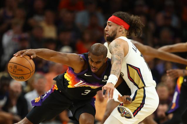 NBA / 面子掛不住了!如何看待被Alvarado防了8秒?保羅拒不承認:得了吧,還剩16秒時我就已經過半場了!-黑特籃球-NBA新聞影音圖片分享社區