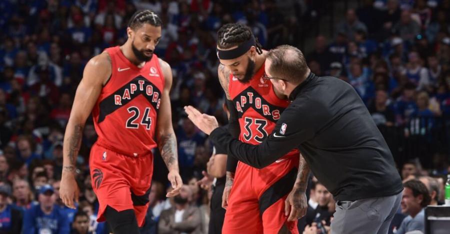 NBA / 暴龍主帥賽後公開抱怨!裁判吹罰尺度不一致,矛頭直指大帝:他幾次打到對手臉卻視而不見!-黑特籃球-NBA新聞影音圖片分享社區