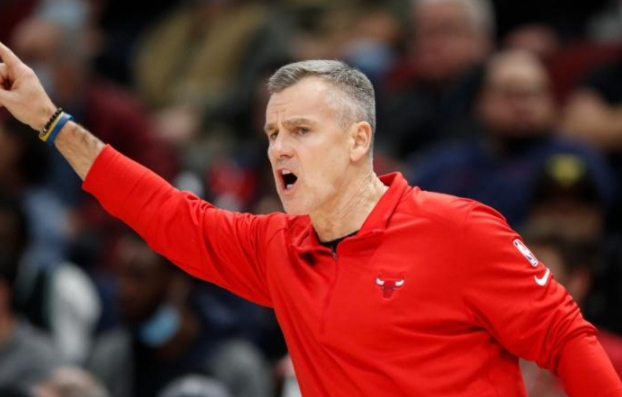 NBA / 【影片】關鍵上籃+致勝防守!一攻一防鎖定勝局,公牛兩員大將真香,湖人心里什麼滋味?-黑特籃球-NBA新聞影音圖片分享社區