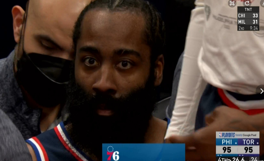 NBA / 【影片】教練高光時刻!76人即將24秒違例,老河流衝裁判喊暫停保住球權,隨後成就大帝絕殺一幕!-黑特籃球-NBA新聞影音圖片分享社區