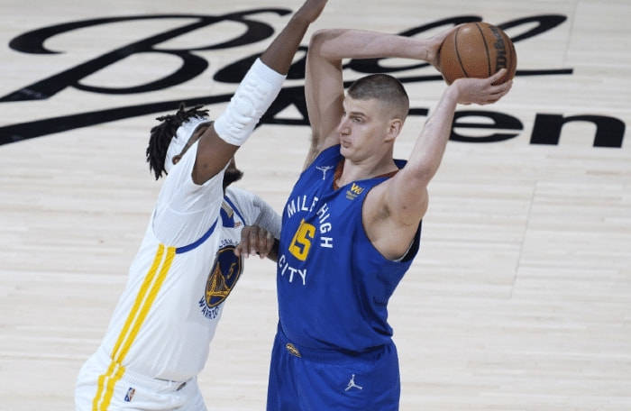 勇士3-0奪賽點!浪花三兄弟合砍80分,觸發「歷史不敗定律」晉級穩了!(影)-黑特籃球-NBA新聞影音圖片分享社區