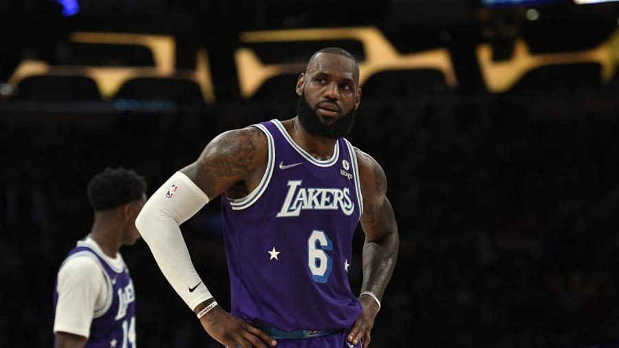 NBA 2022: LeBron James Los Angeles Lakers; Kareem Abdul-Jabbar critcism;  point scoring record, reaction , news