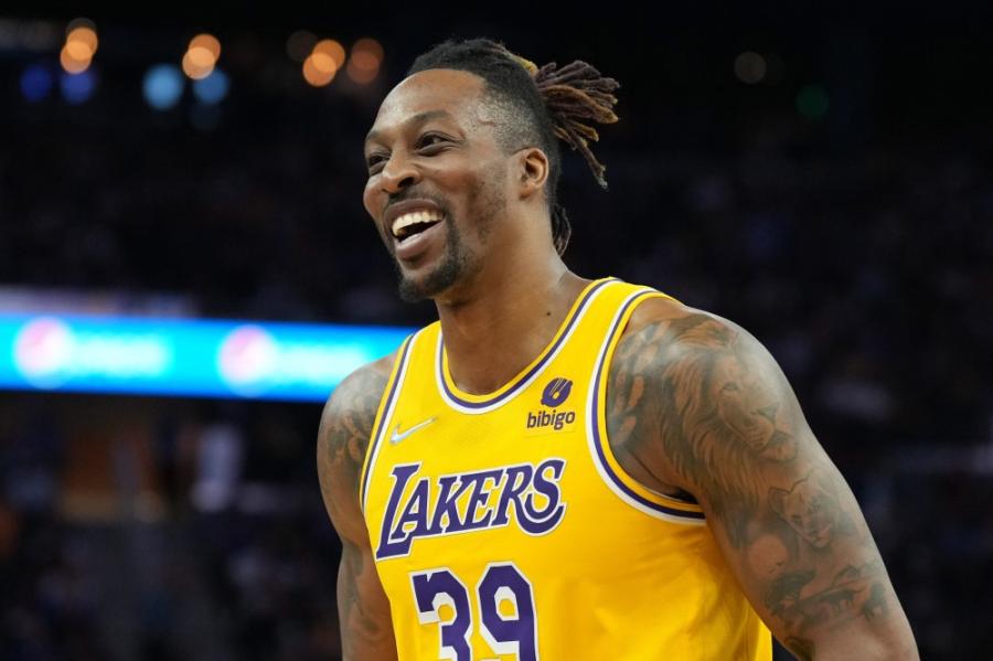 Dwight Howard speaks on whether he would want to stay with Lakers