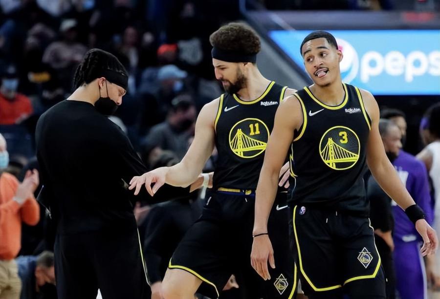 勇士官方更新Curry傷情!勇記解析三大懸念,如果Curry繼續休戰球隊該如何贏球?-黑特籃球-NBA新聞影音圖片分享社區