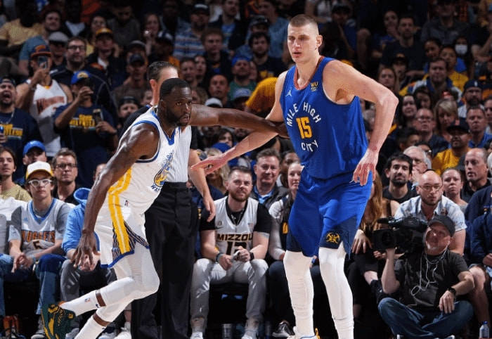 勇士3-0奪賽點!浪花三兄弟合砍80分,觸發「歷史不敗定律」晉級穩了!(影)-黑特籃球-NBA新聞影音圖片分享社區