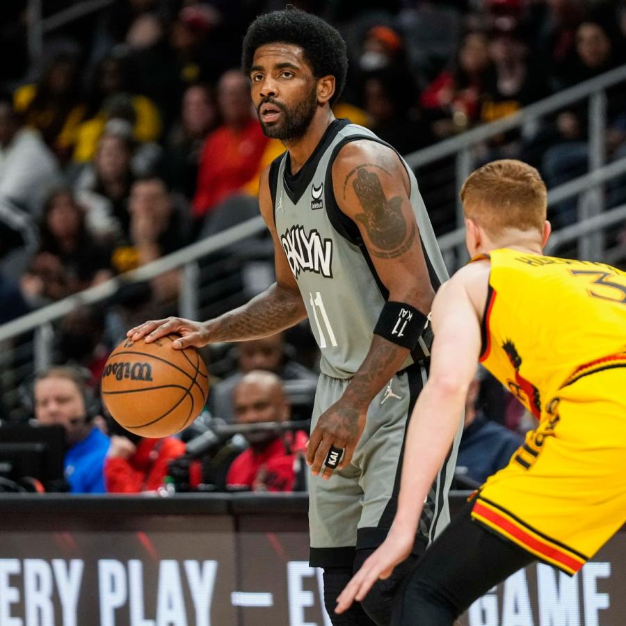 NBA / 【影片】這手活太絕!詹姆斯轉發厄文「手指運球」動態:老弟用手指彈鋼琴,這太瘋狂了!-黑特籃球-NBA新聞影音圖片分享社區