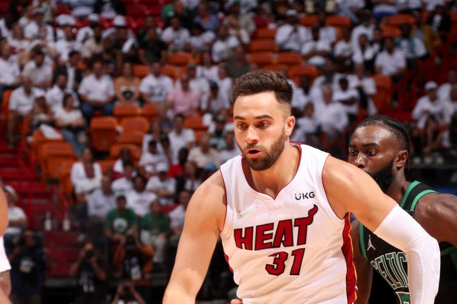 Max Strus injury updates: Heat SG returns to Game 5 vs. Celtics -  DraftKings Nation