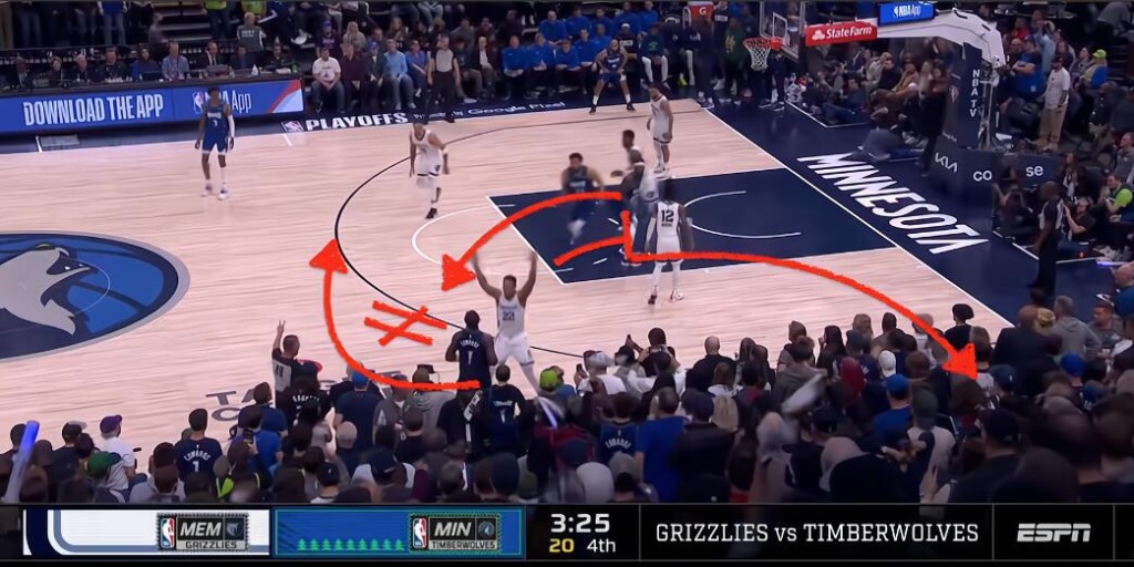 NBA / 【影片】灰狼關鍵戰術讓KAT攻框,結果他卻在外線浪投,連貝弗利也攤手不滿,球迷:難怪被罵「軟蛋」!-黑特籃球-NBA新聞影音圖片分享社區