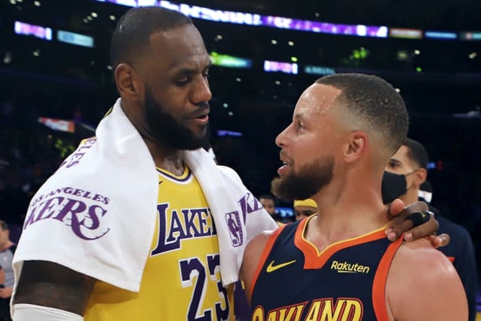 https___hk.hypebeast.com_files_2022_04_lebron-james-reveals-why-he-would-love-to-play-with-stephen-curry-0