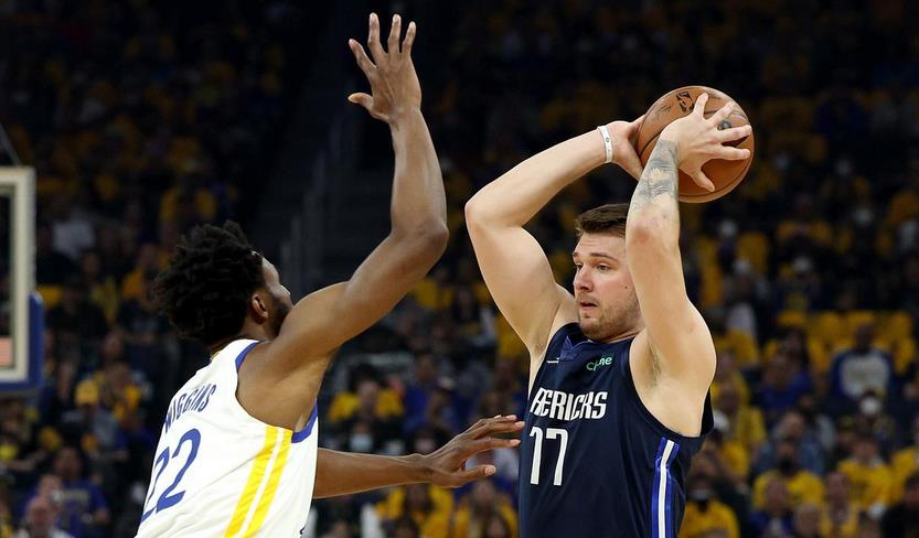 成也三分敗也三分!獨行俠下半場突然崩盤,賽後基德很難受:依賴三分,也因三分死去!-黑特籃球-NBA新聞影音圖片分享社區