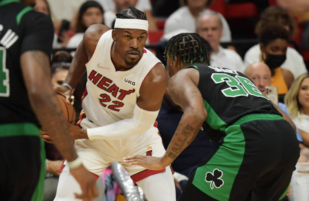 NBA / 打不過就加入?輸掉天王山,熱火生死邊緣,Embiid社媒喊話:邁阿密還缺個巨星!-黑特籃球-NBA新聞影音圖片分享社區