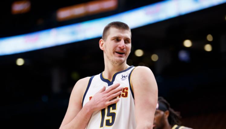 史上最大合同!Jokic再次承諾願意長留金塊,今夏7月將續簽2.6億肥約-黑特籃球-NBA新聞影音圖片分享社區