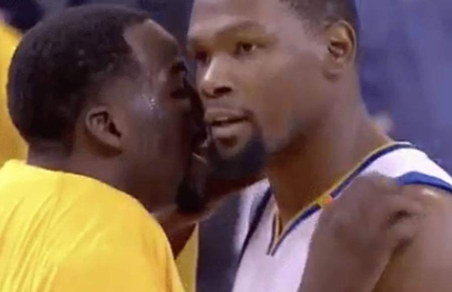 Draymond Green Shouting at Kevin Durant Receives Hilarious Meme Treatment |  Complex