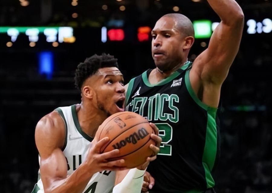 NBA / 【影片】綠軍36歲老兵圓夢!打了141場季後賽之後,終於首次登上冠軍賽舞台,Horford激動跪地慶祝!-黑特籃球-NBA新聞影音圖片分享社區