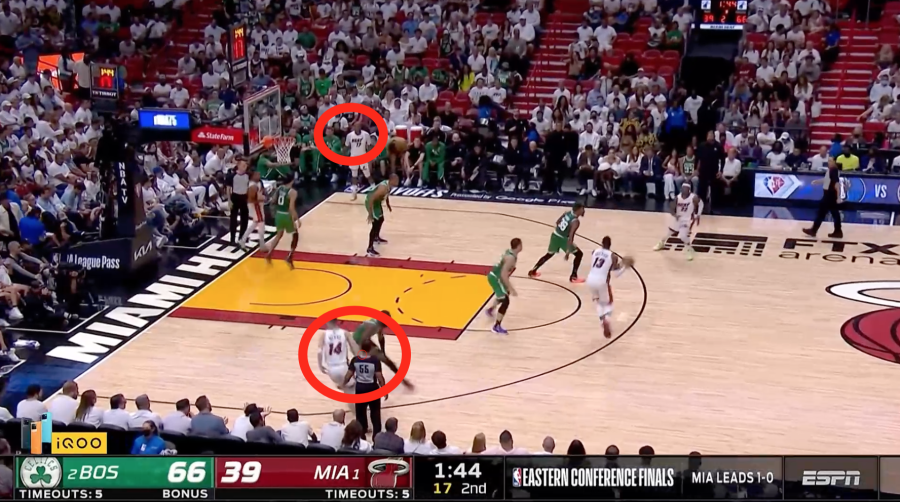 NBA / 【影片】不愧是DPOY!斯波做手勢為Butler安排戰術,注意看聰明哥的舉動,高喊兩個單詞,隨後就將其破解!-黑特籃球-NBA新聞影音圖片分享社區