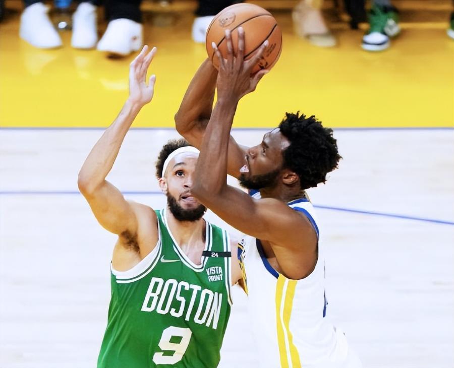 NBA / 僅打35分鐘?Wiggins扔掉枸杞杯,科爾卻讓他強行養生,這可是冠軍賽啊!-黑特籃球-NBA新聞影音圖片分享社區