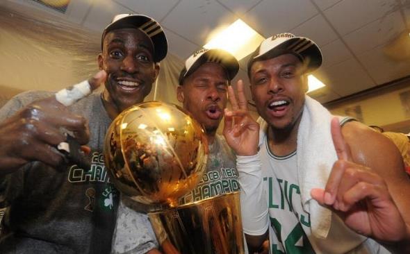 NBA / 六大超巨都帶不動哈登!皮爾斯質疑哈登一針見血,揭開哈登至今無冠的最大軟肋!-黑特籃球-NBA新聞影音圖片分享社區