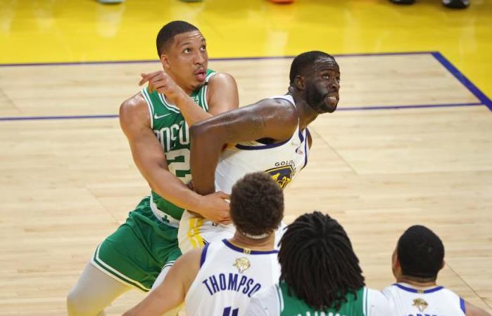 NBA / 追夢綠噴G-Williams的細節曝光!場上瘋狂搞後者的心態:你不是我,你想成為我!-黑特籃球-NBA新聞影音圖片分享社區