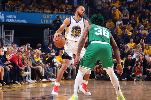 NBA / 追夢綠喜歡對抗強度?Smart放狠話回應:「以其人之道還治其人之身!」勇士要做好準備了!-黑特籃球-NBA新聞影音圖片分享社區