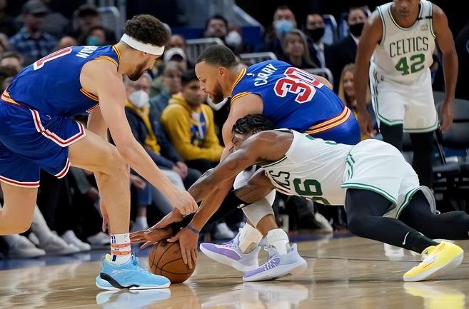 NBA / 追夢綠喜歡對抗強度?Smart放狠話回應:「以其人之道還治其人之身!」勇士要做好準備了!-黑特籃球-NBA新聞影音圖片分享社區