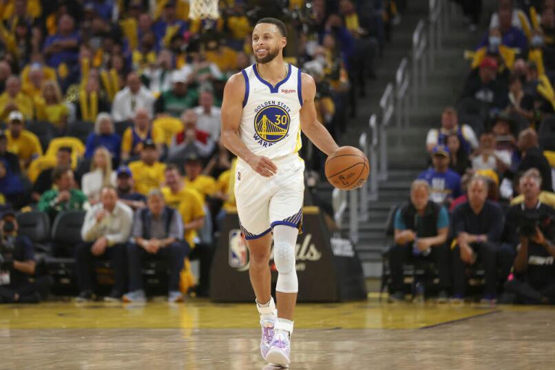 Kobe和Curry冠軍賽數據對比,30場對37場,結果和想像的不一樣!-黑特籃球-NBA新聞影音圖片分享社區