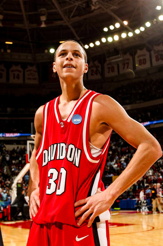 stephen-curry-davidson-gonzagajpg