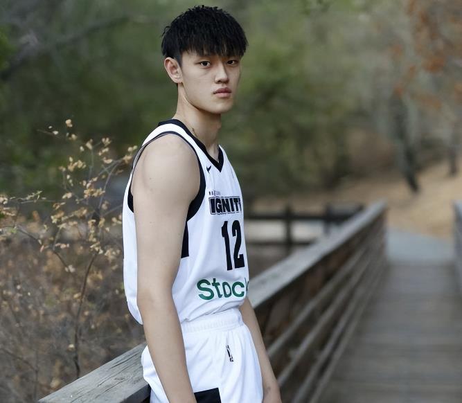 NBA / 自認為能在今年選秀中選!曾凡博四大能力吸引球隊,唯一不足就是對抗!-黑特籃球-NBA新聞影音圖片分享社區