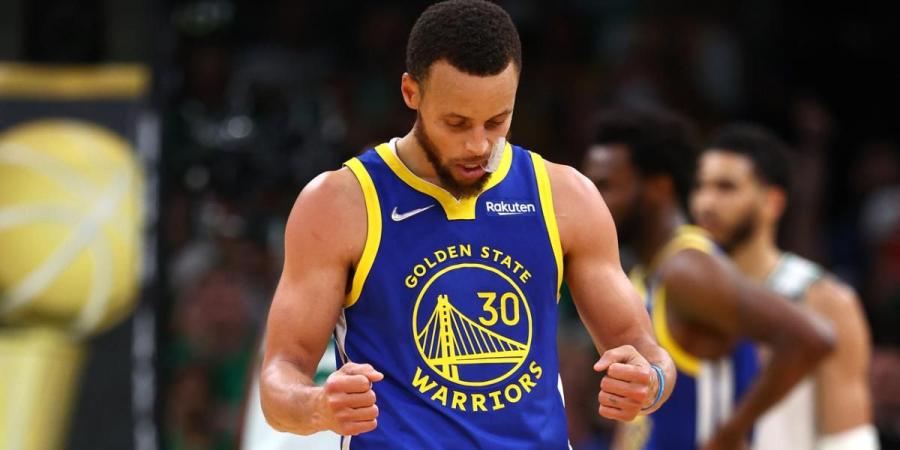 Who Steph Curry passed to enter Bill Simmons' top 10 NBA greatest of all time