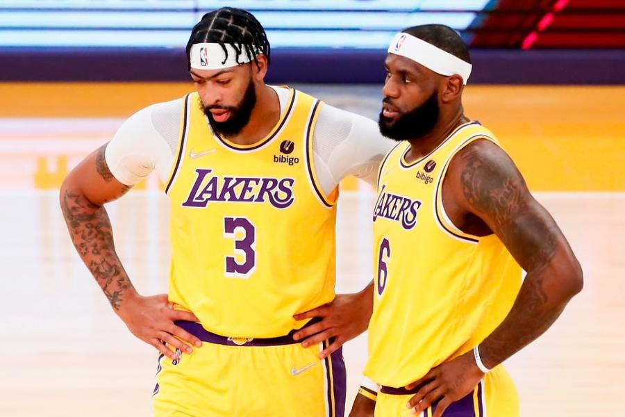 缺少LeBron James 與Anthony Davis 的湖人慘敗獨行俠排名正式跌出附加賽資格| HYPEBEAST